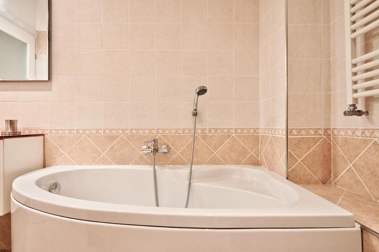 Piazza Statuto Elegant Apartment Torino Dış mekan fotoğraf